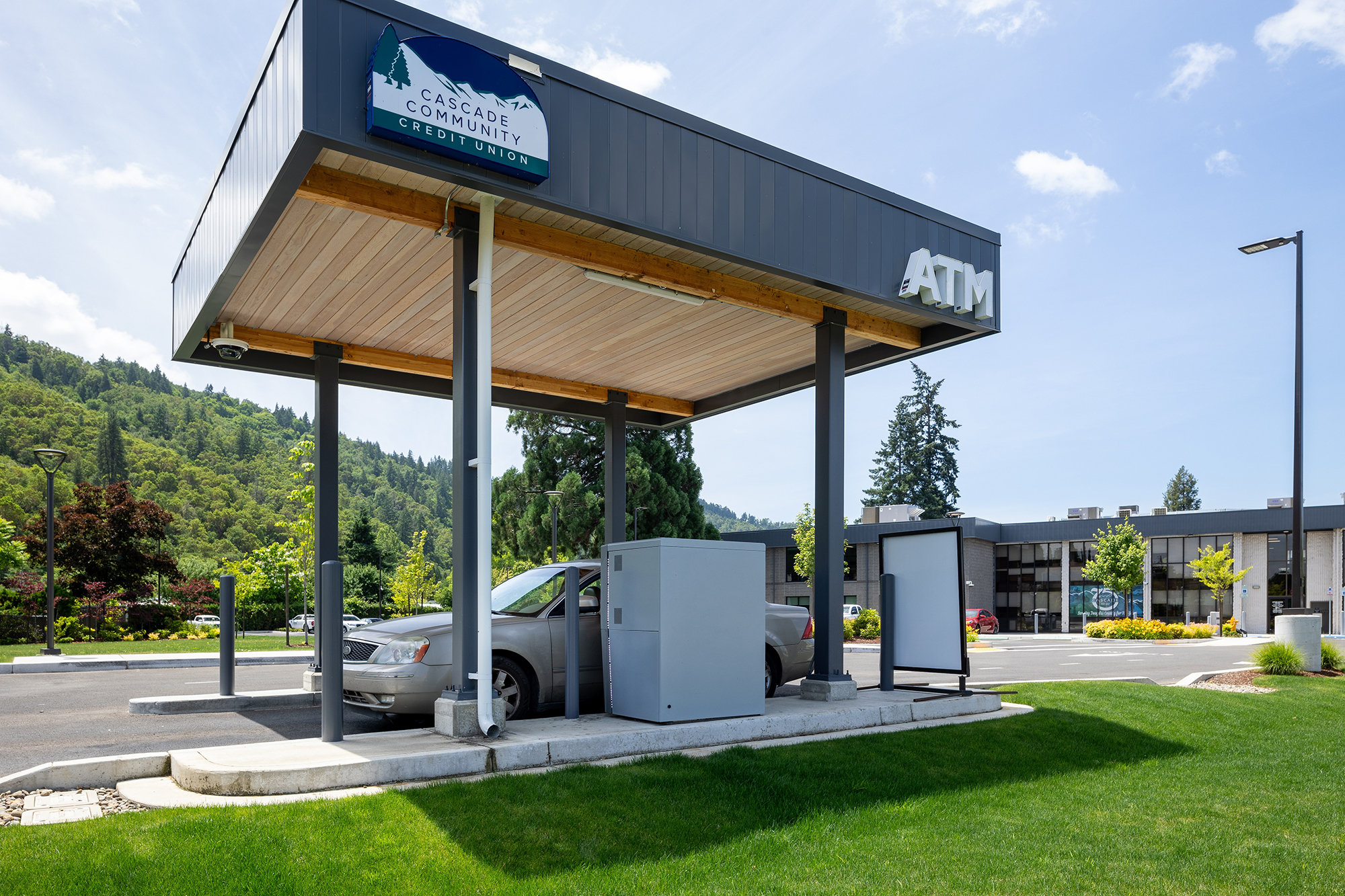 Cascade Community Credit Union Image