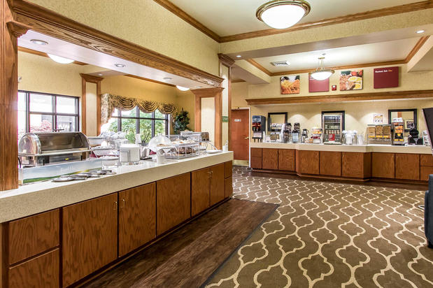 Images Comfort Suites