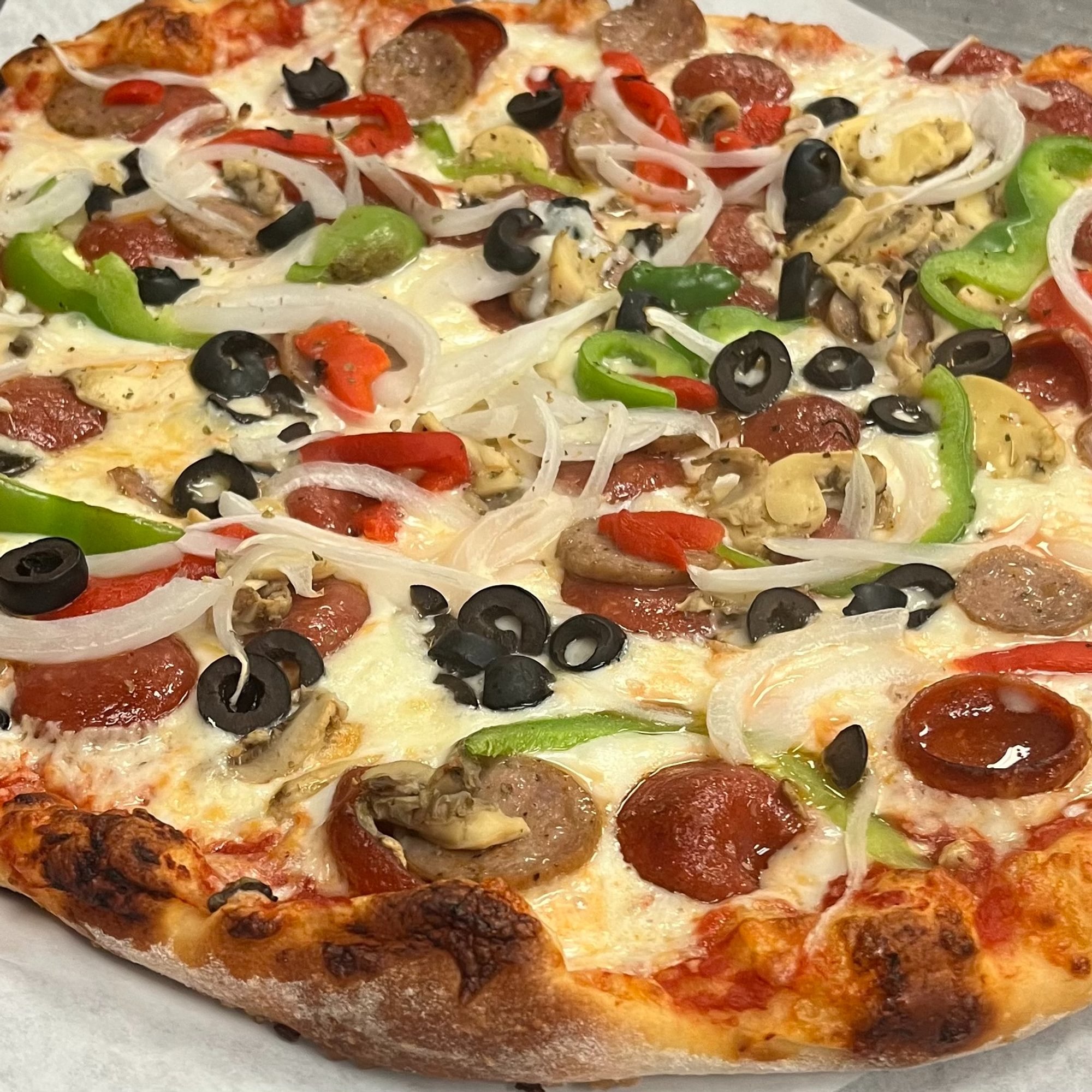 Supremo Pizza