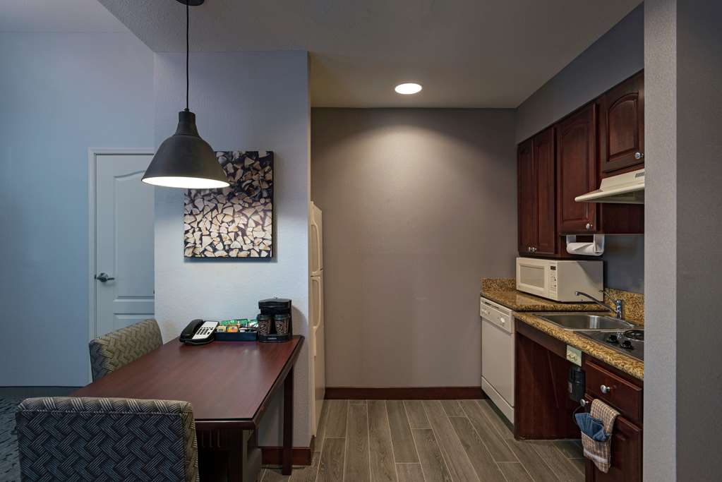 Homewood Suites by Hilton Fort Collins Image