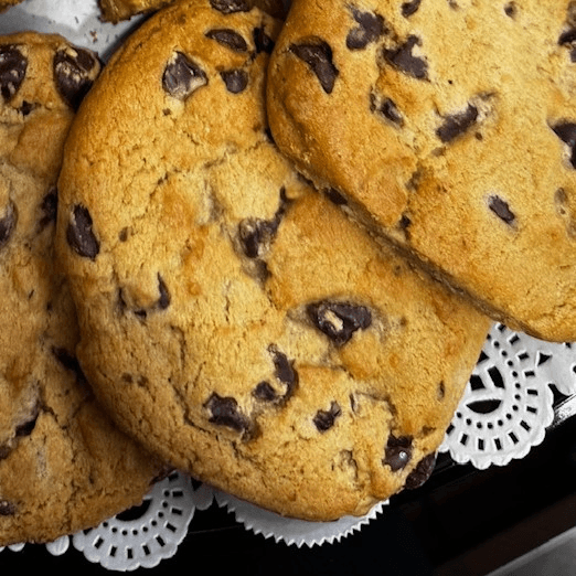 Chocolate Chip Cookie
