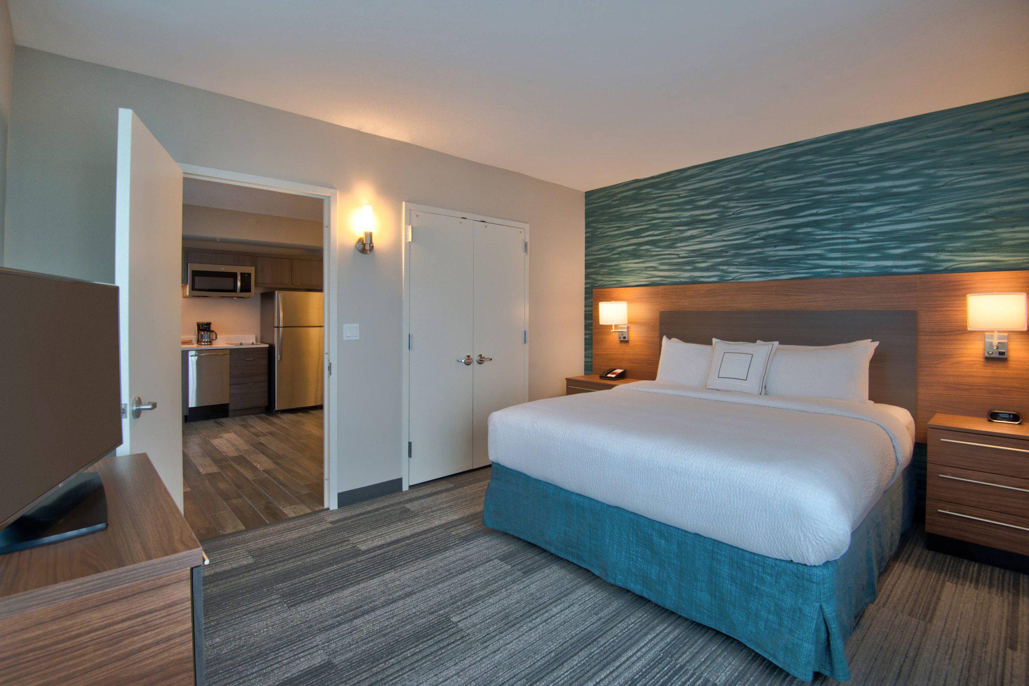 TownePlace Suites by Marriott Miami Airport Photo