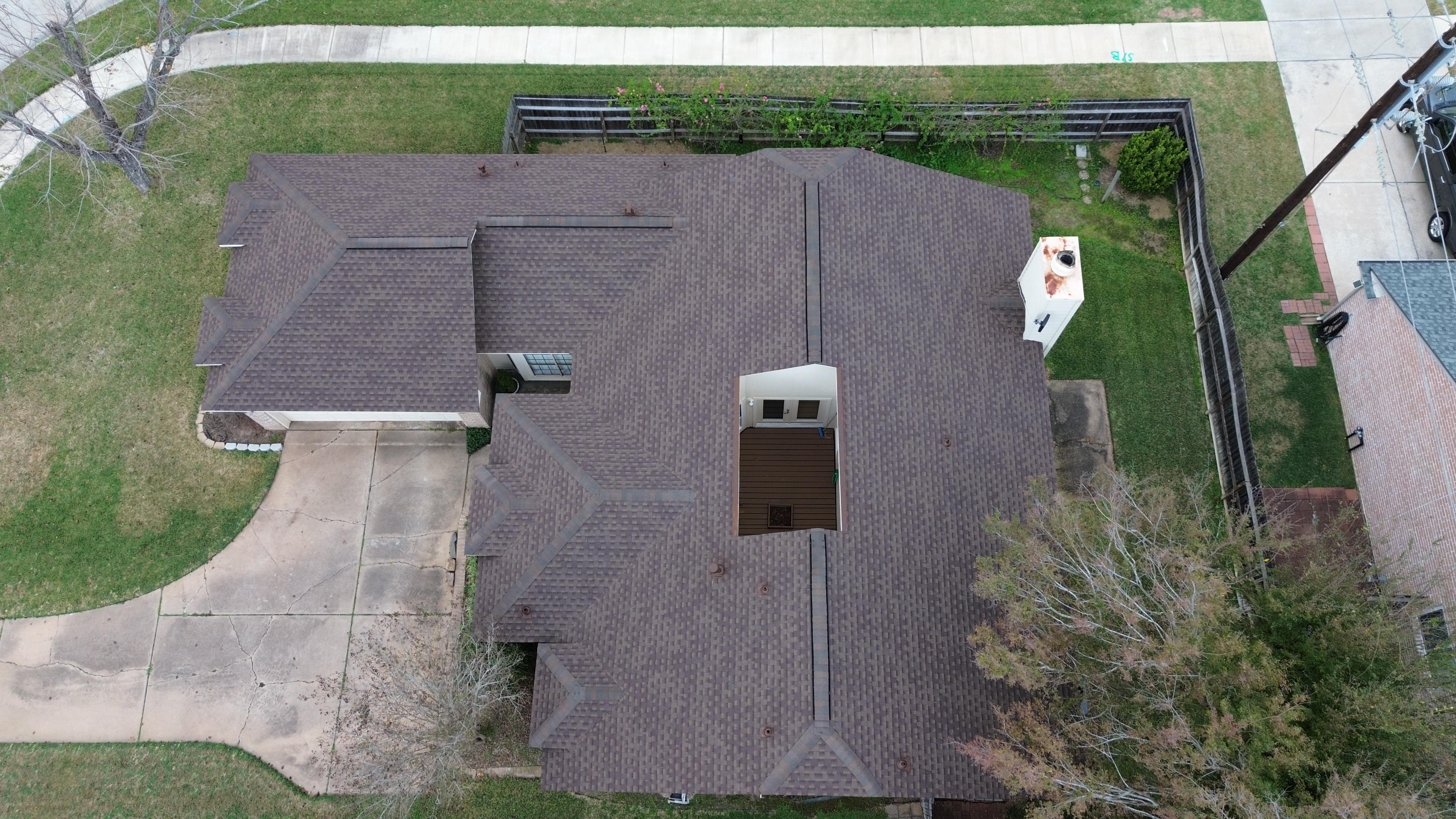 Sienna Roofing Image