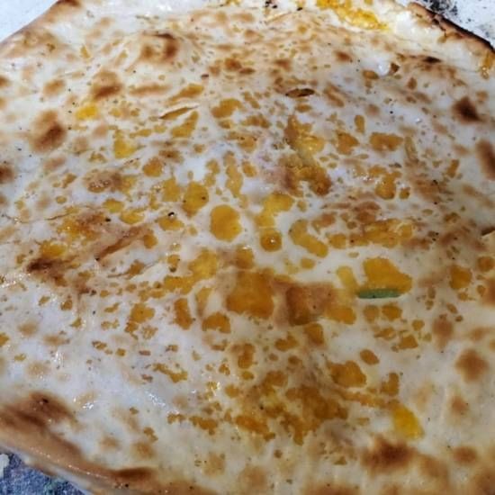 Vegan Spicy Cheese Naan