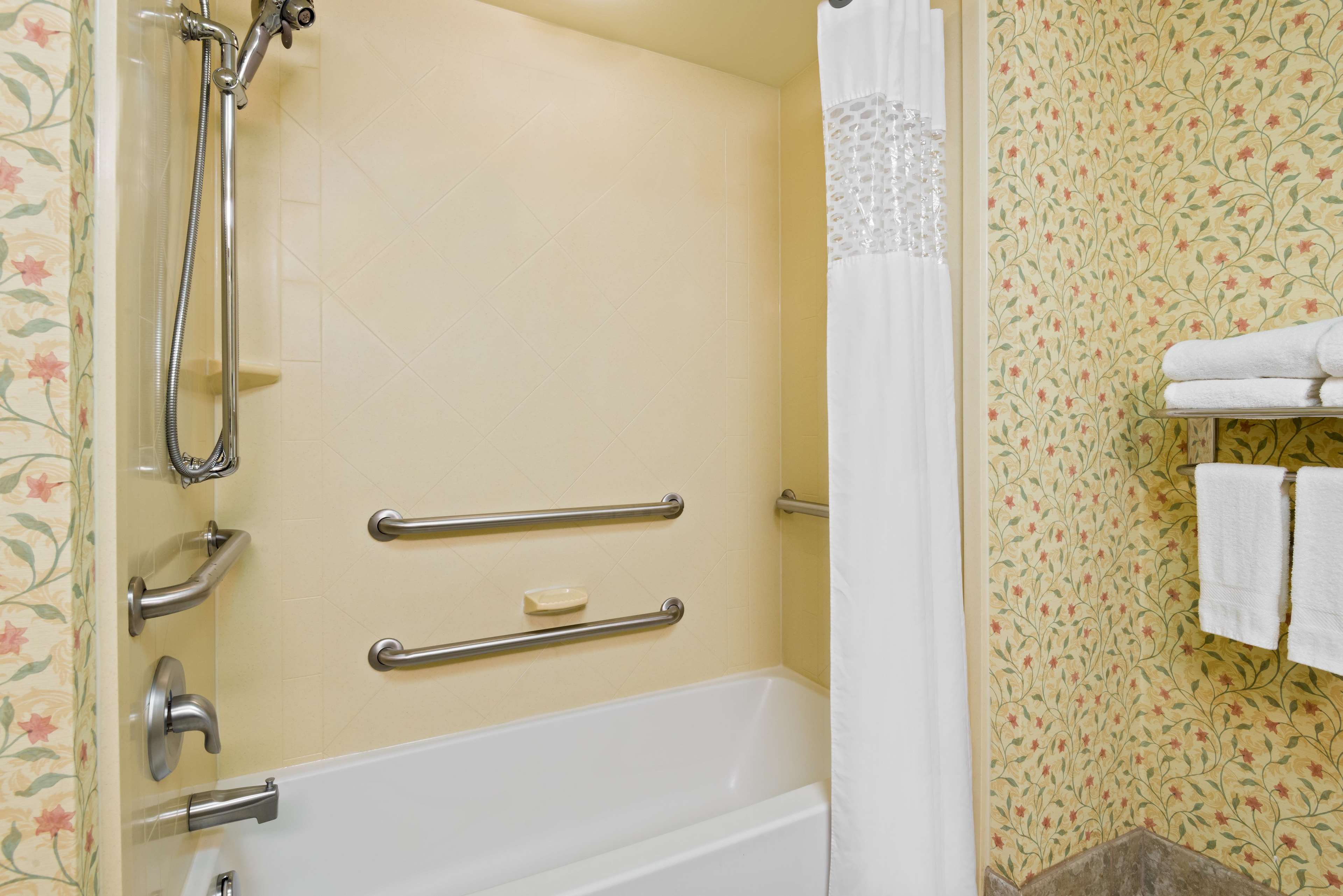 Hampton Inn & Suites Columbus Polaris Photo