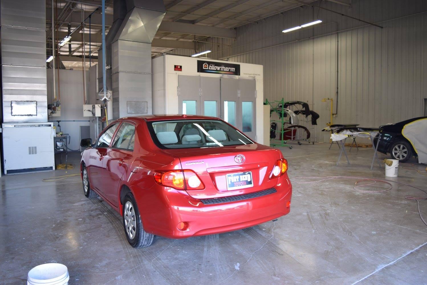 Sterling McCall Toyota Fort Bend Collision Center Photo