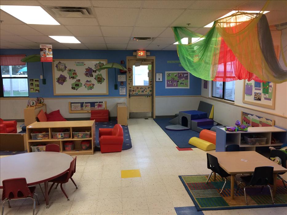 La Canada KinderCare Photo