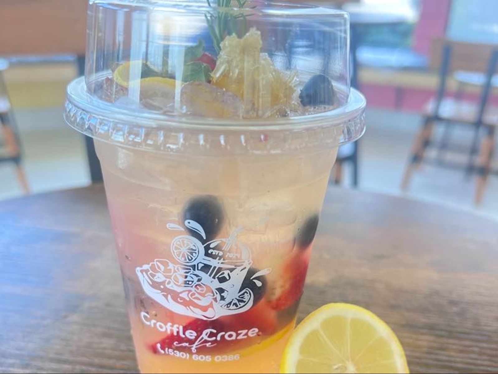 Mix Berry Honey Lemon 22oz (Mix Berries, Honey, Lemon Juice)