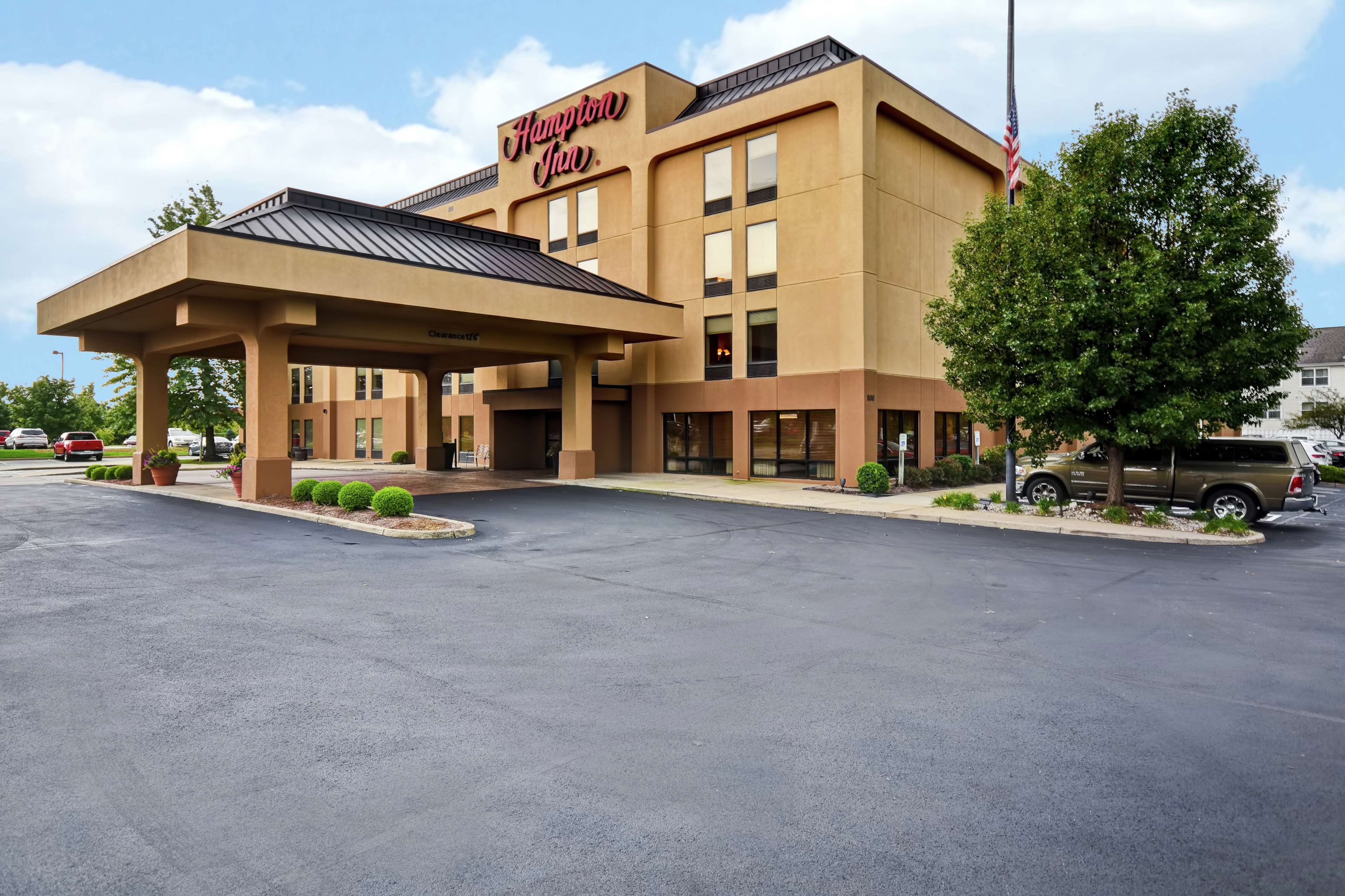 Hampton Inn Louisville-Airport Photo