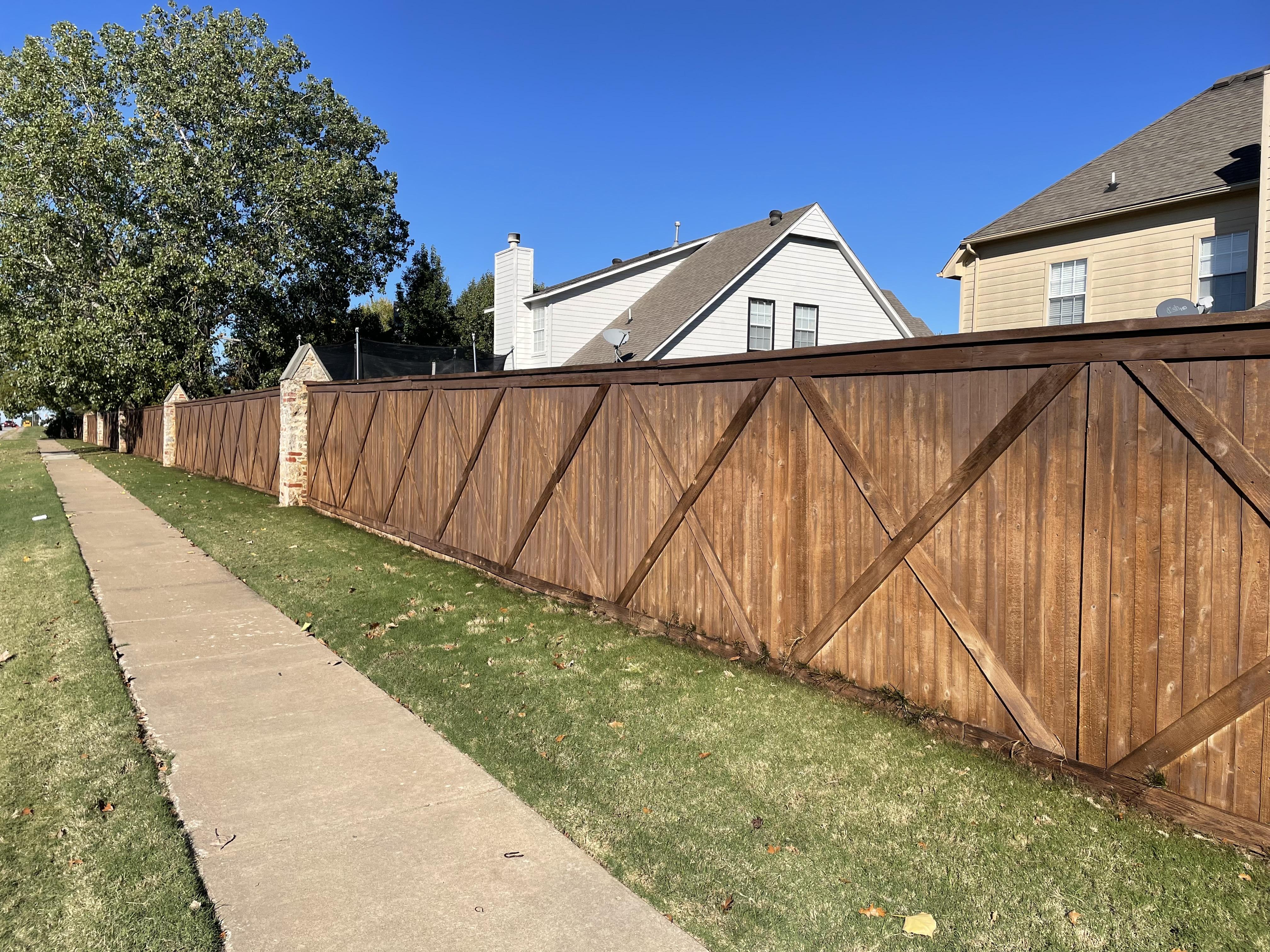 Top Rail Fence Oklahoma City Image