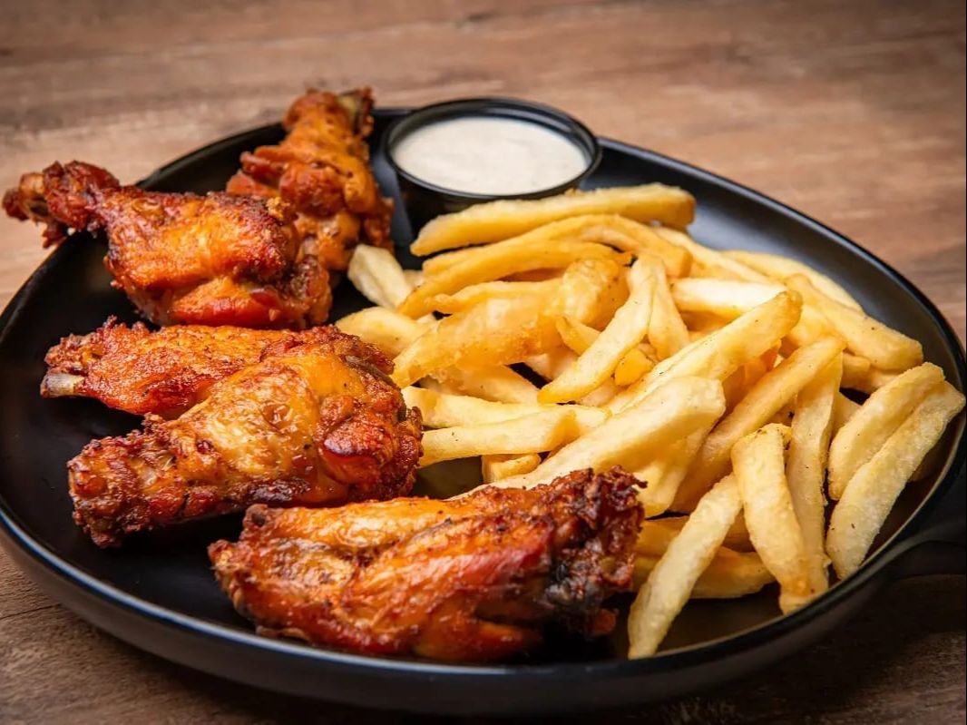 10 Piece Wings with Fries