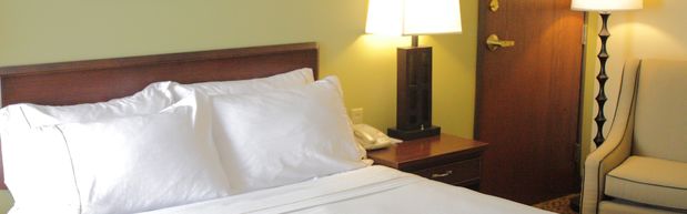 Images Holiday Inn Express Osage Bch - Lake of the Ozarks