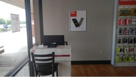 Verizon Authorized Retailer - TCC Photo