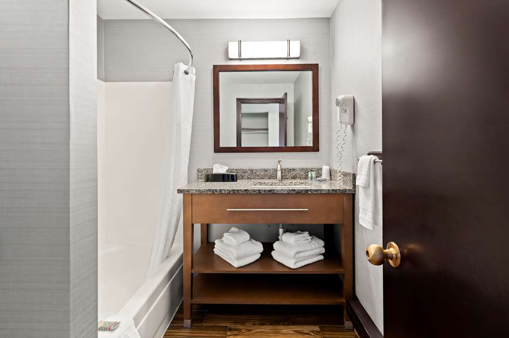 Best Western Freeport Inn Image