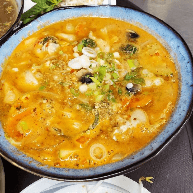 N9 Guay Tiew Tom Yum Noodle Soup