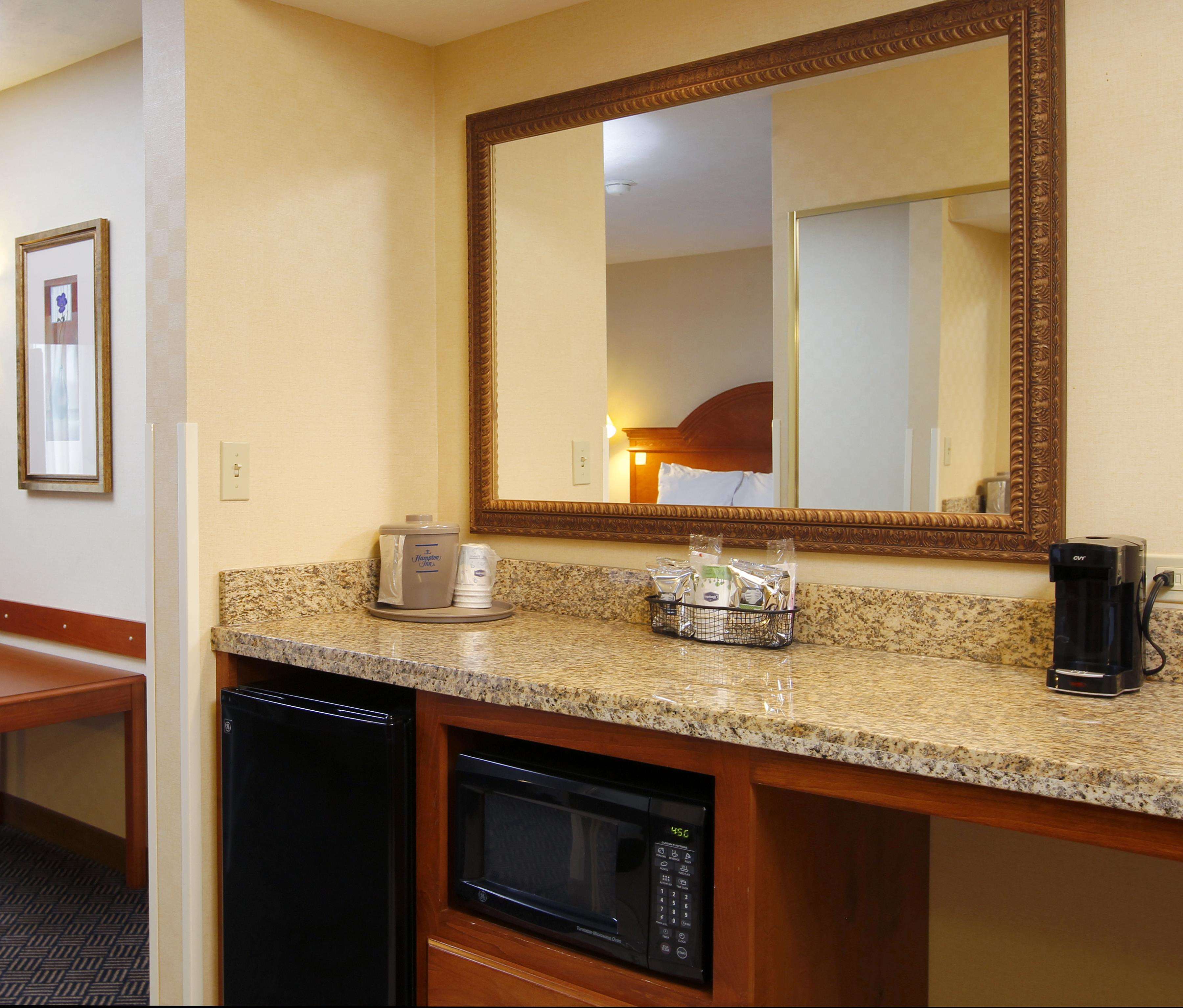 Hampton Inn by Hilton Waterloo Cedar Valley Photo