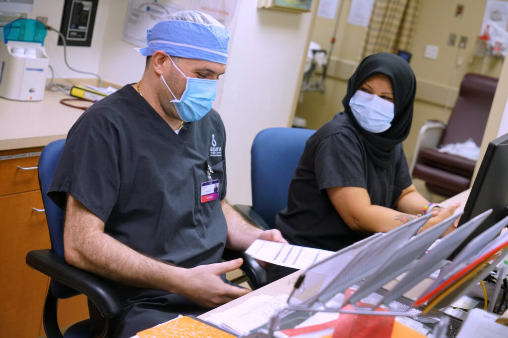 An expert staff member at Azura Vascular Care Northeast Philadelphia