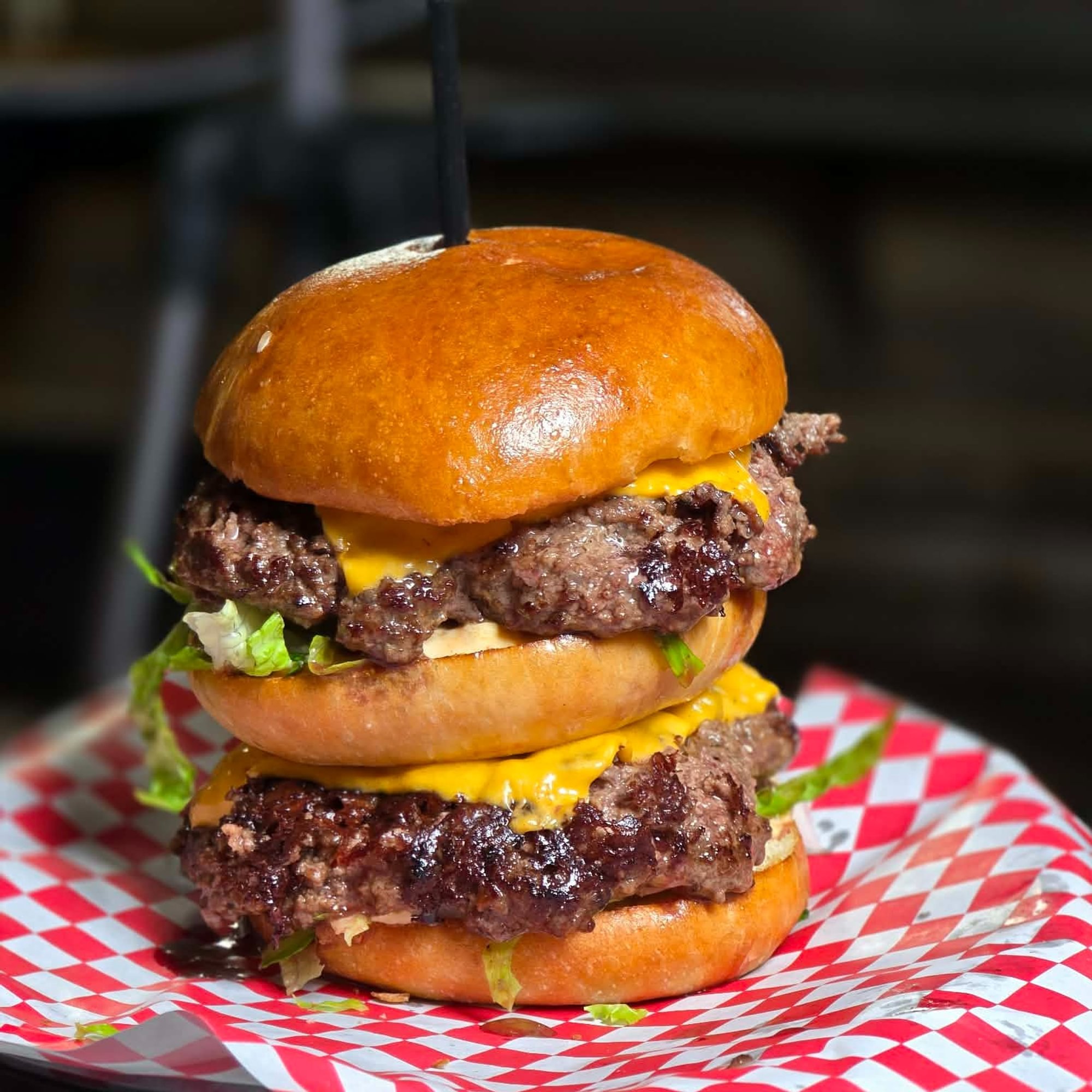 1 Lb or 1.5 Lb The Mac Daddy Burger