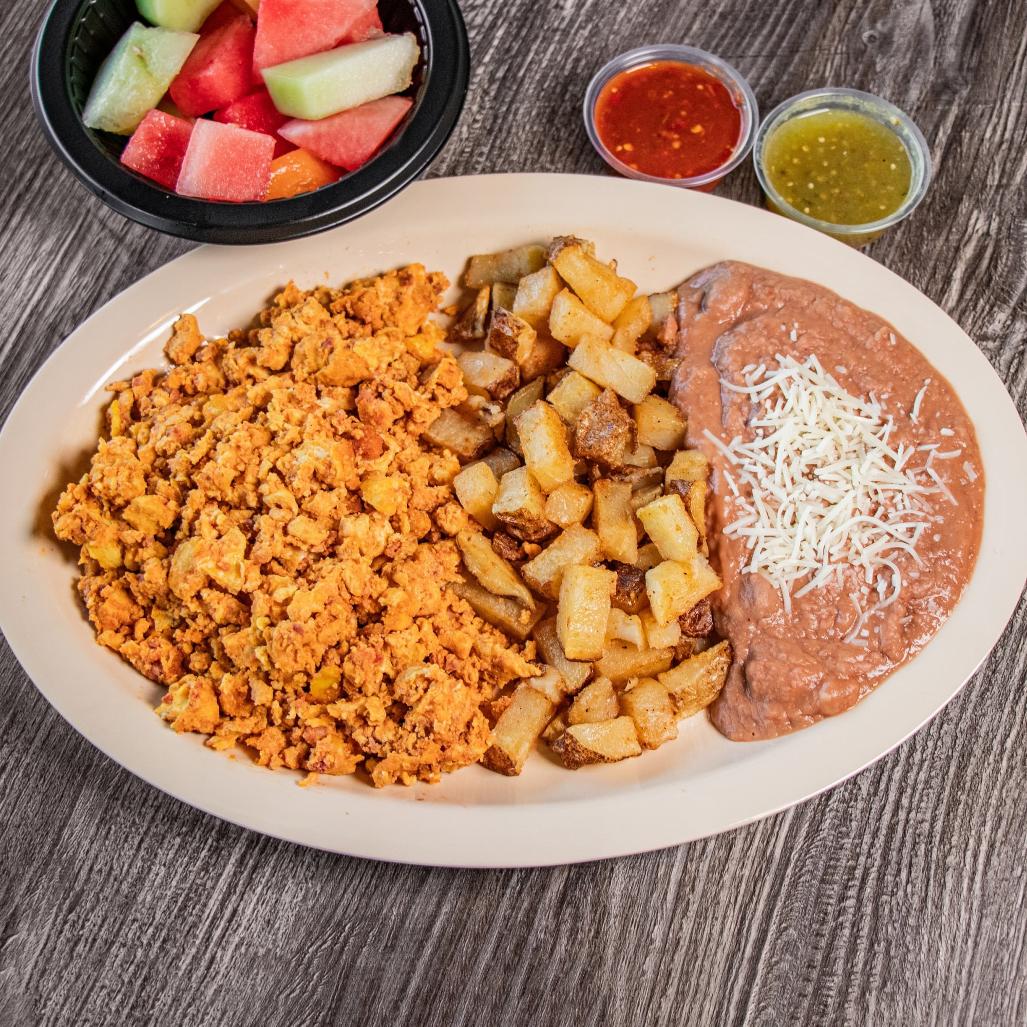 Chorizo Con Huevo Plate