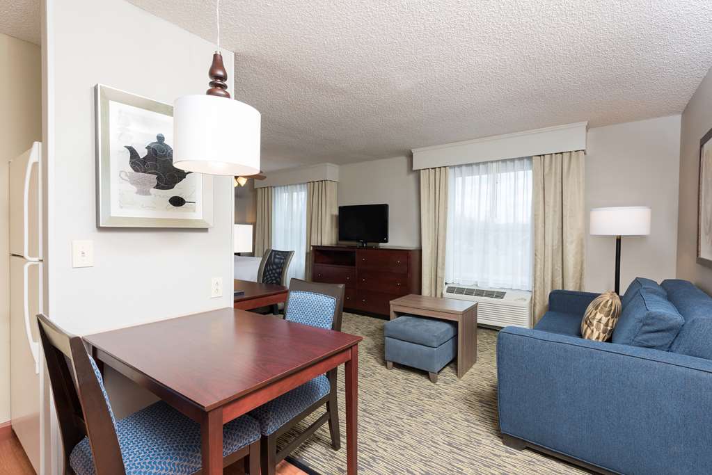 Homewood Suites by Hilton Bloomington Image