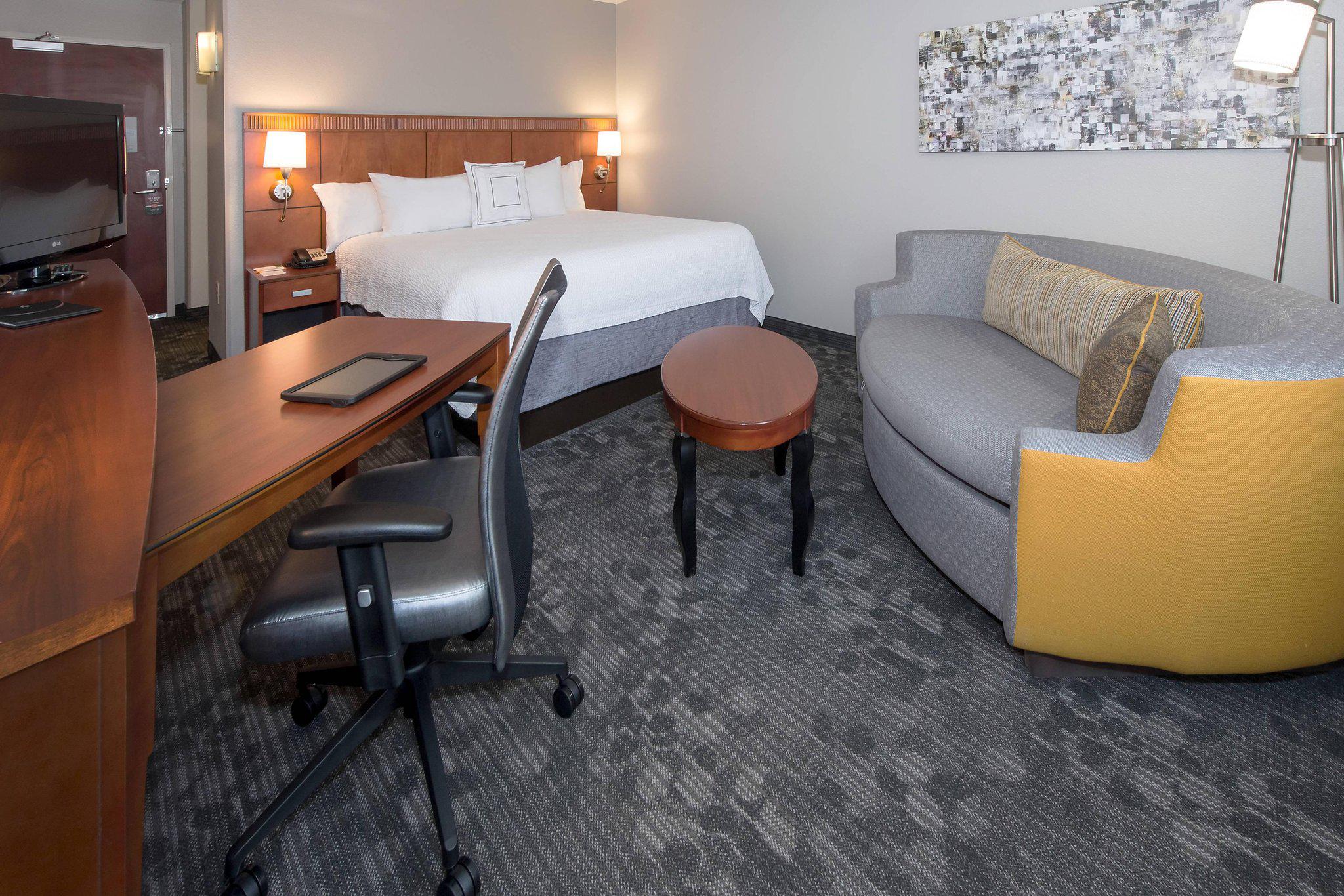 Courtyard by Marriott Albany Photo