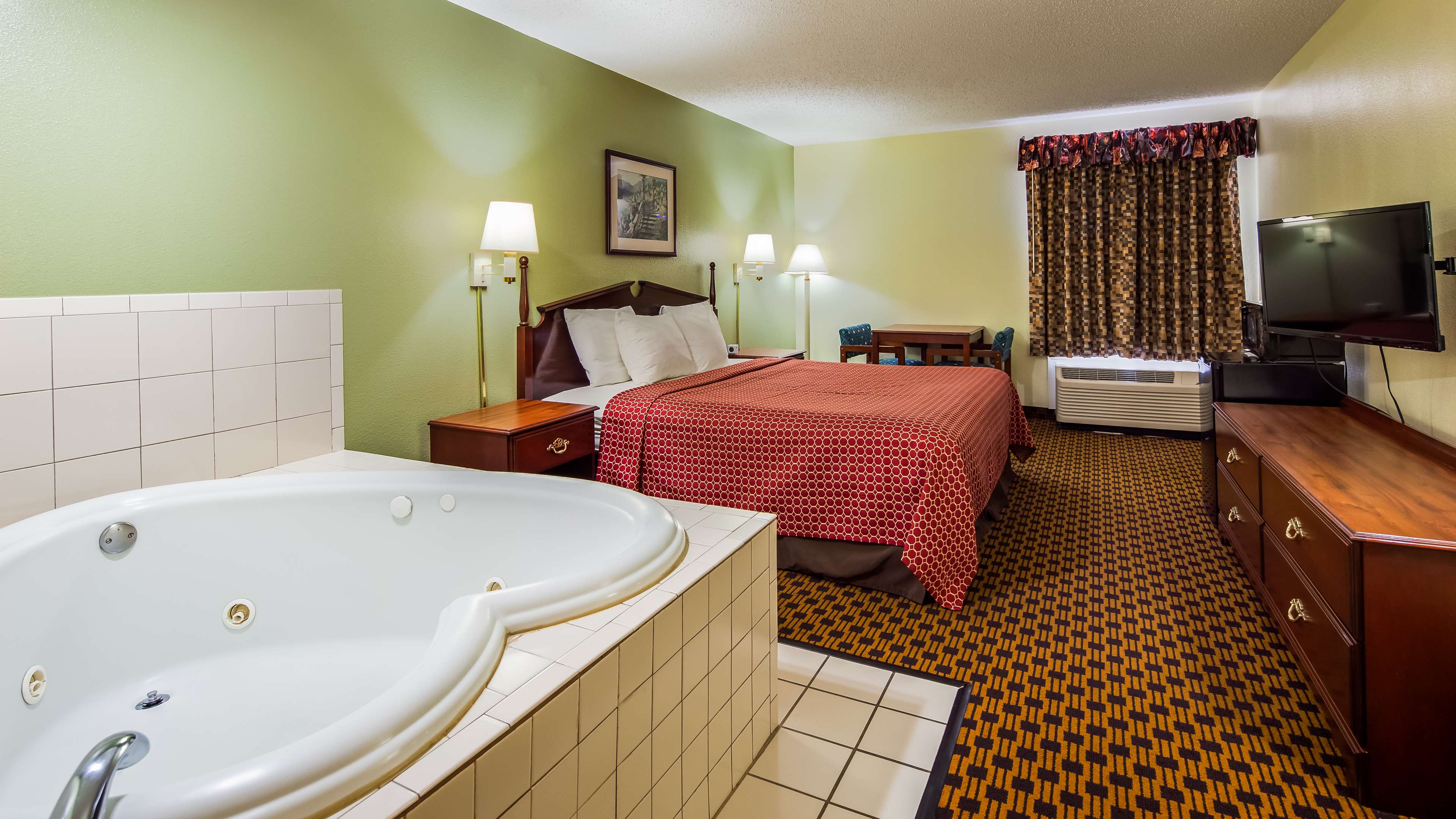 SureStay Plus Hotel by Best Western Chattanooga Photo