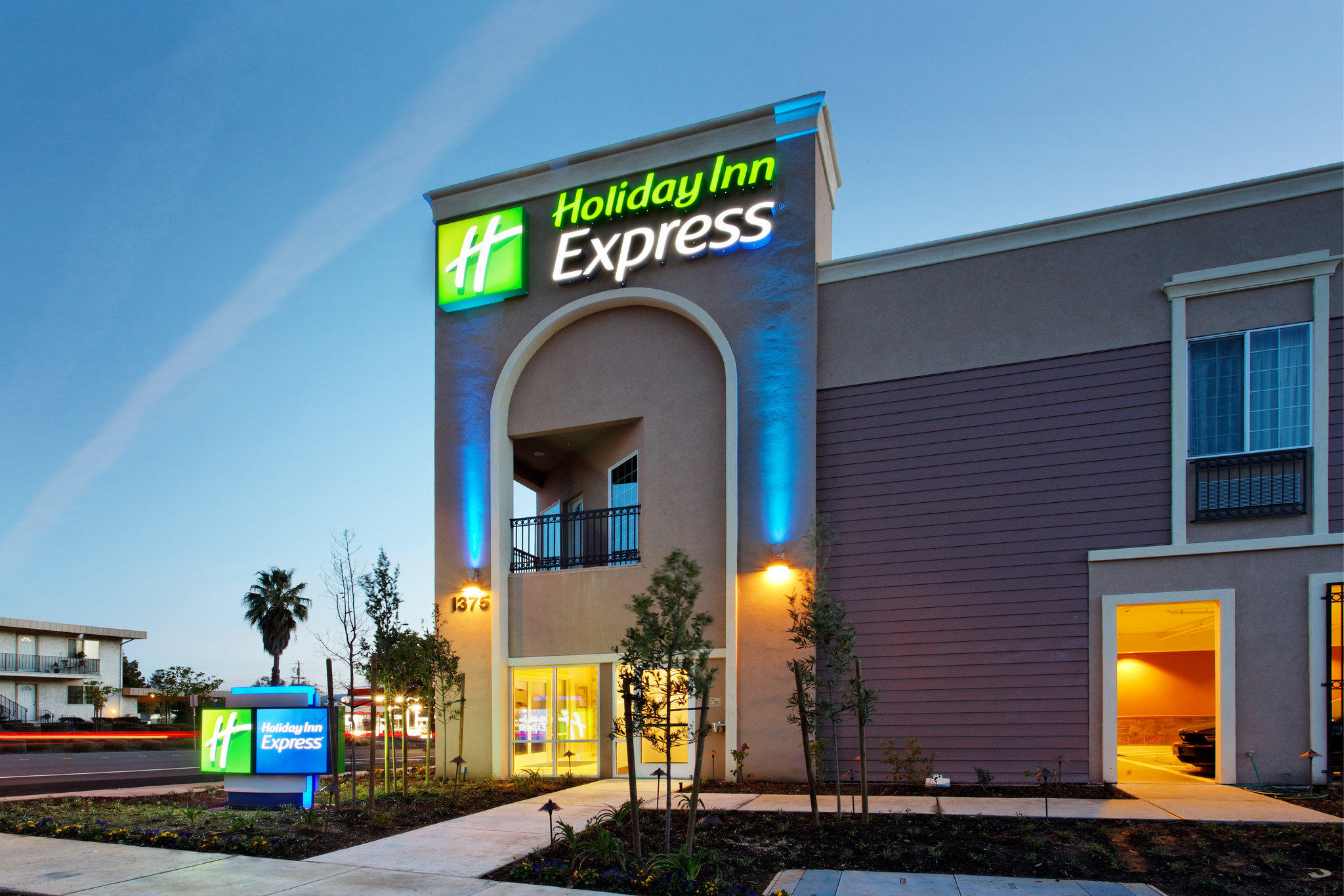 Holiday Inn Express Benicia Photo