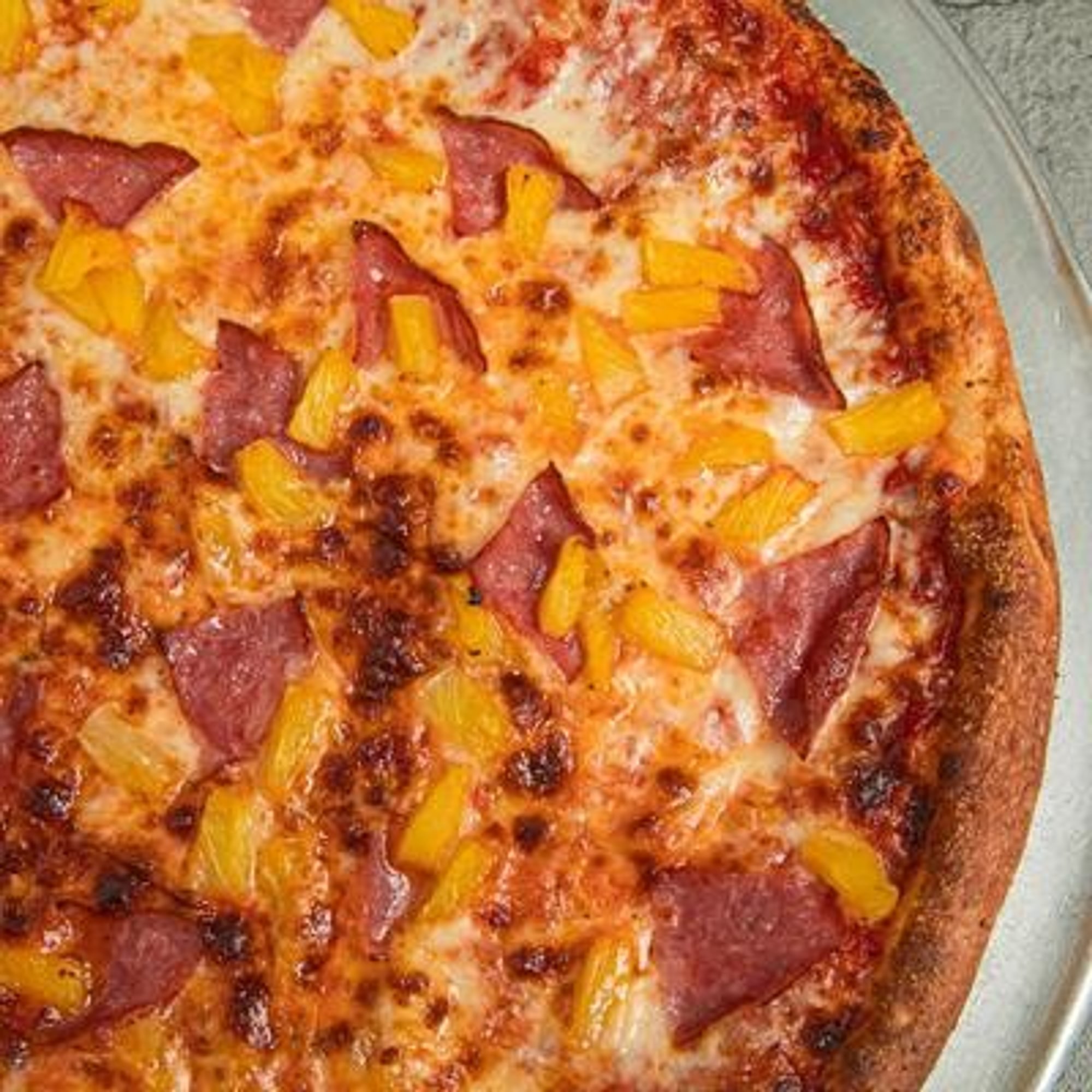 Hawaiian Pizza