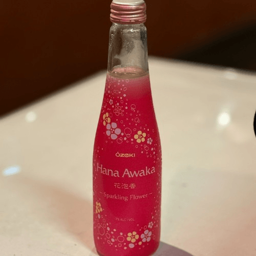 Hana-Awaka (sparkling sake)