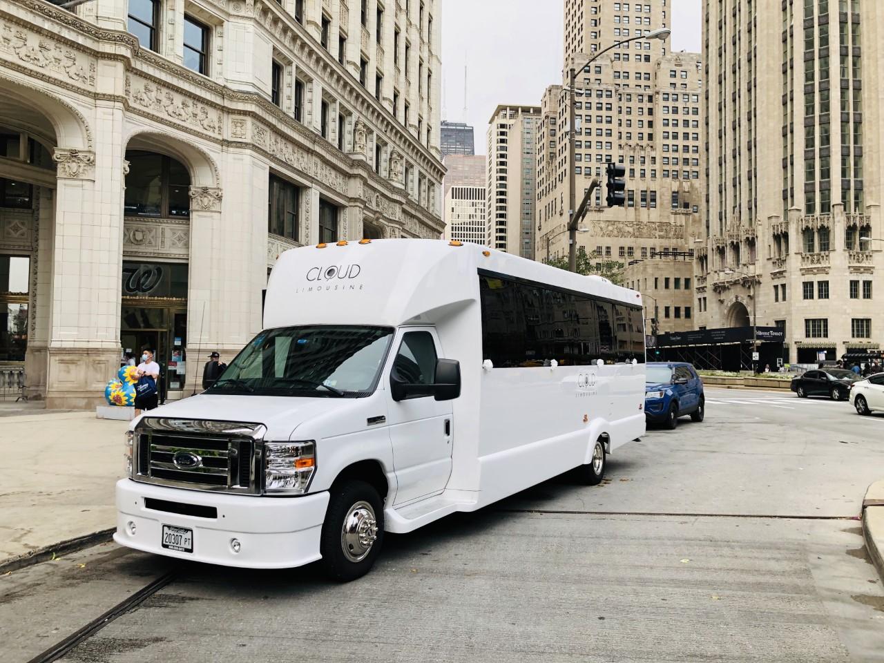 Chicago Wedding Party Bus
