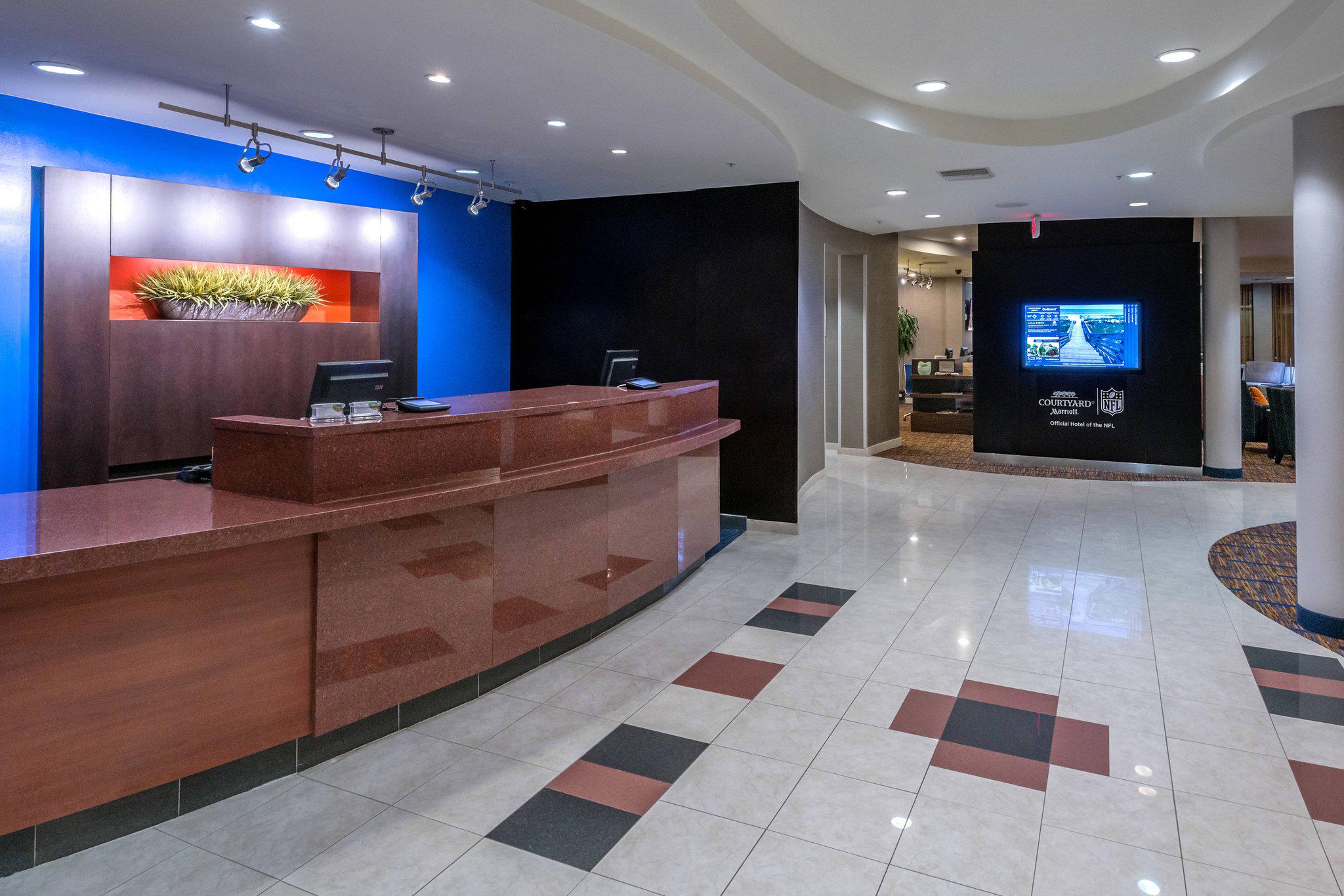 Courtyard by Marriott Panama City Photo