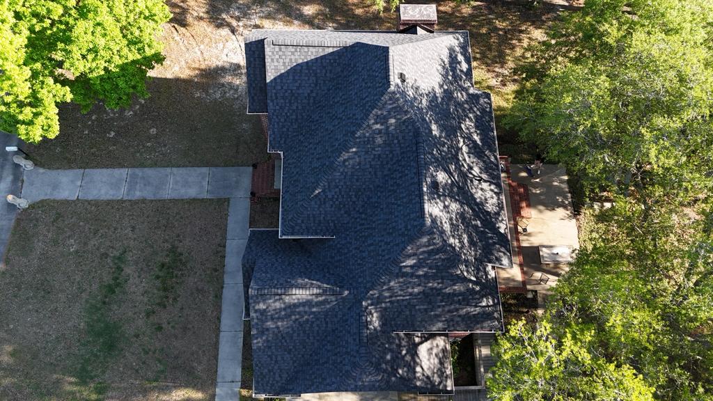 Willis Roofing Image