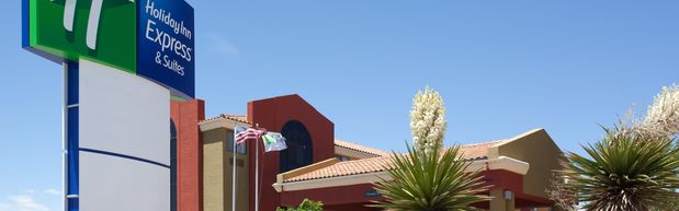 Images Holiday Inn Express & Suites Albuquerque-N. Balloon Fsta Pk