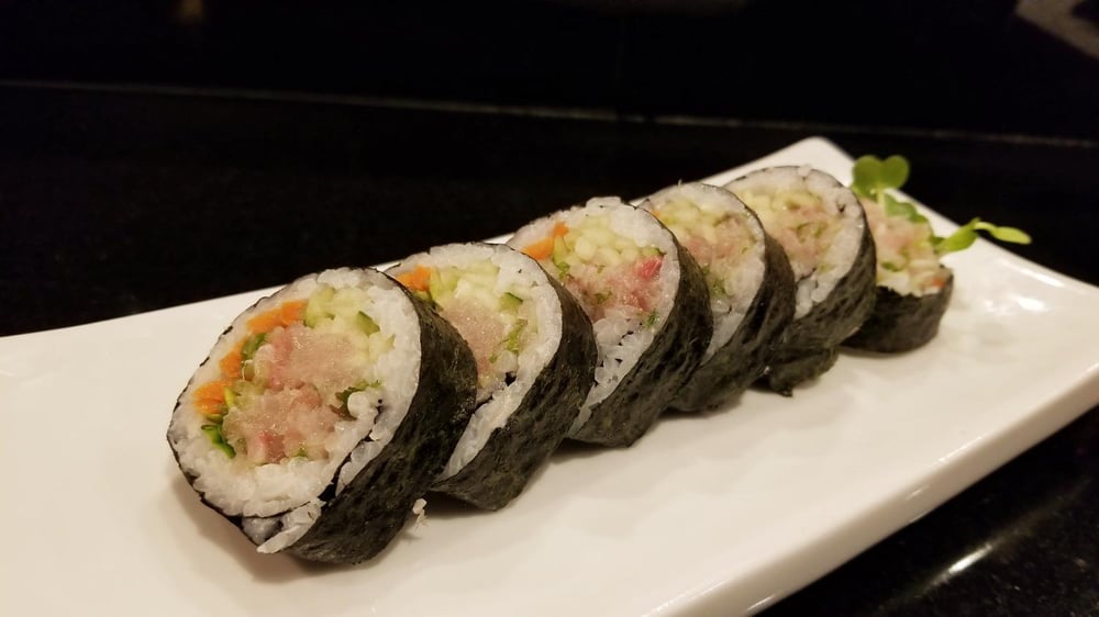 Yellowtail Cut Roll