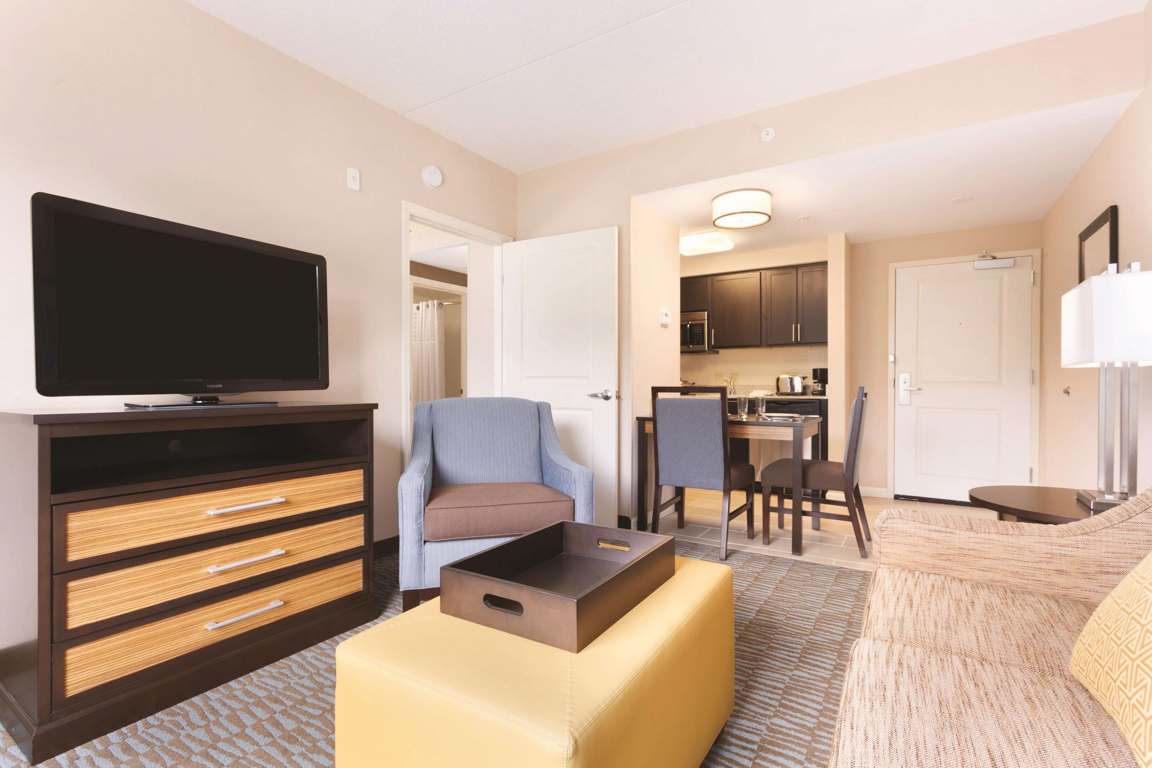 Homewood Suites by Hilton Atlanta Airport North Photo