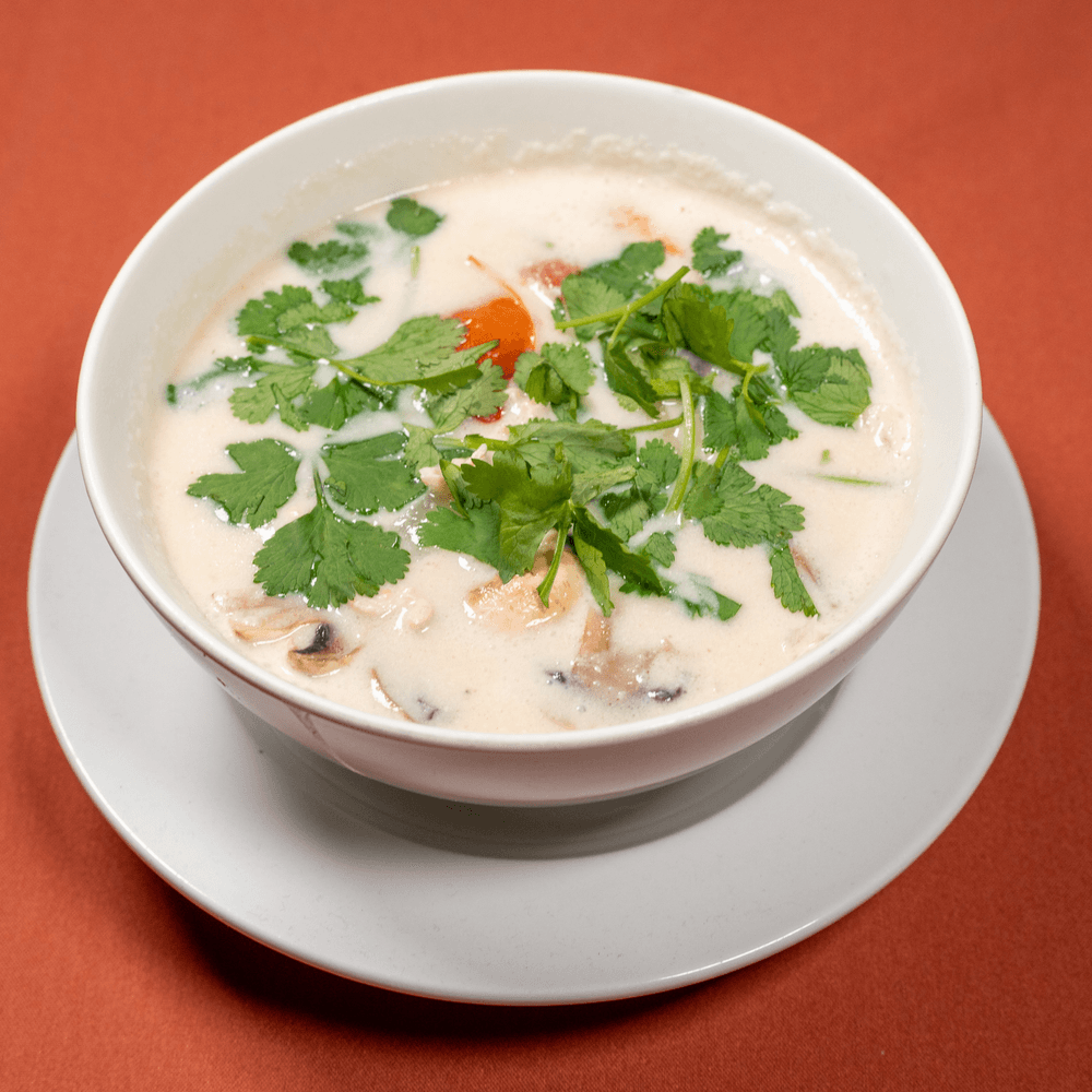 Tom Kha