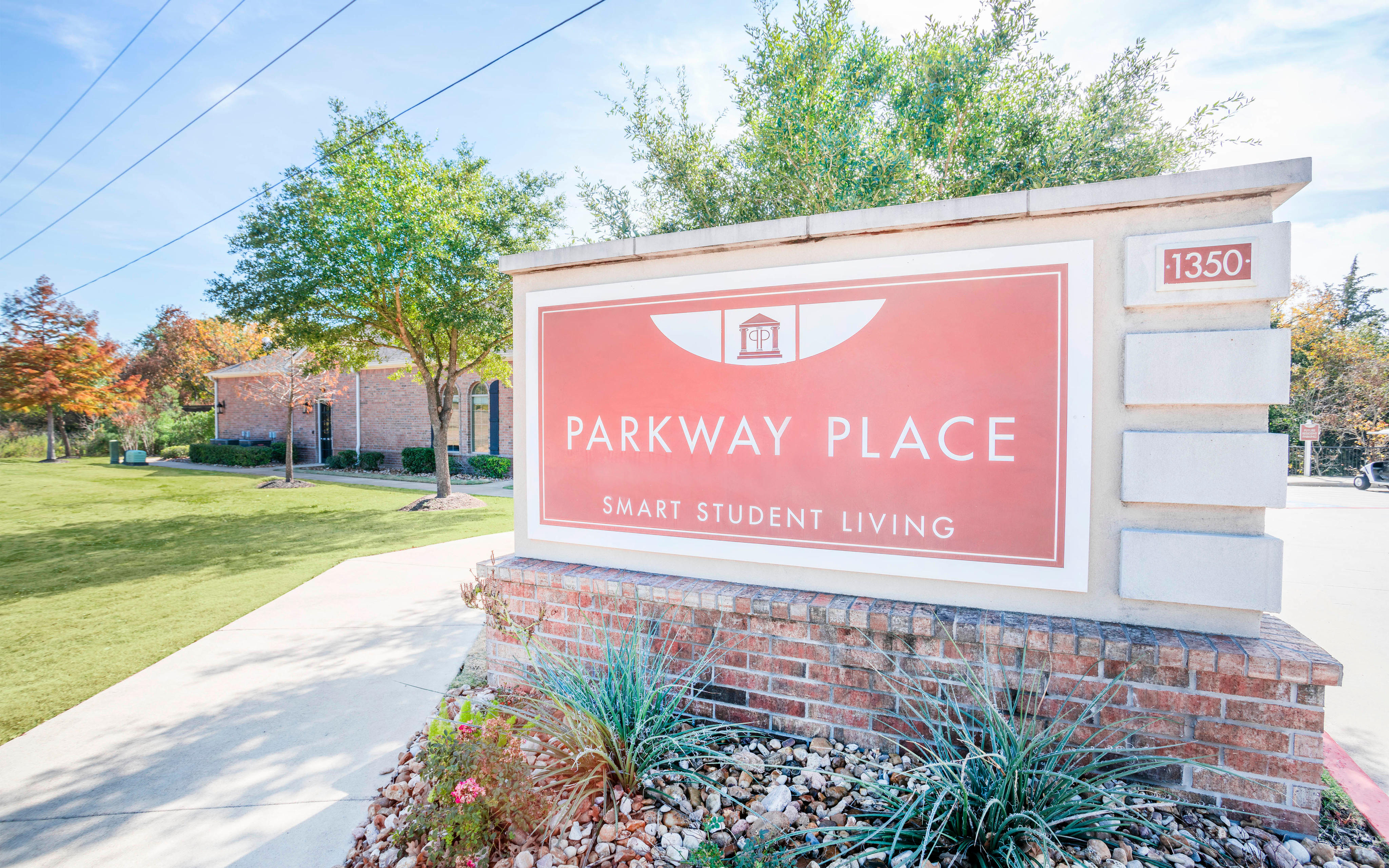 Parkway Place Photo