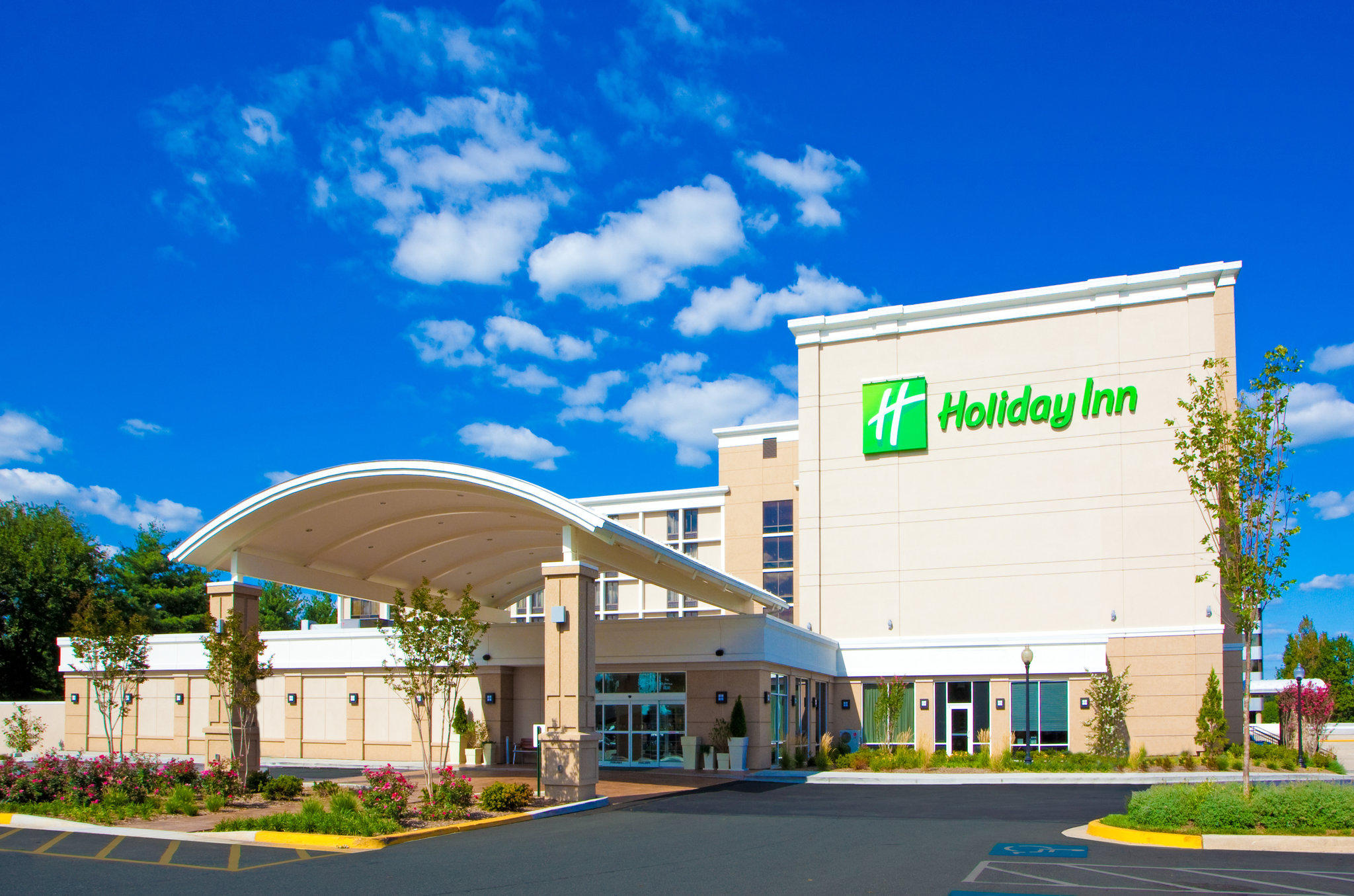 Holiday Inn Gaithersburg Photo