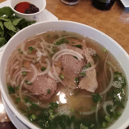 N1 - Pho Rice Noodle Soup (Phở Tái, Chín, Bò Viên Hoặc Phở Gà)