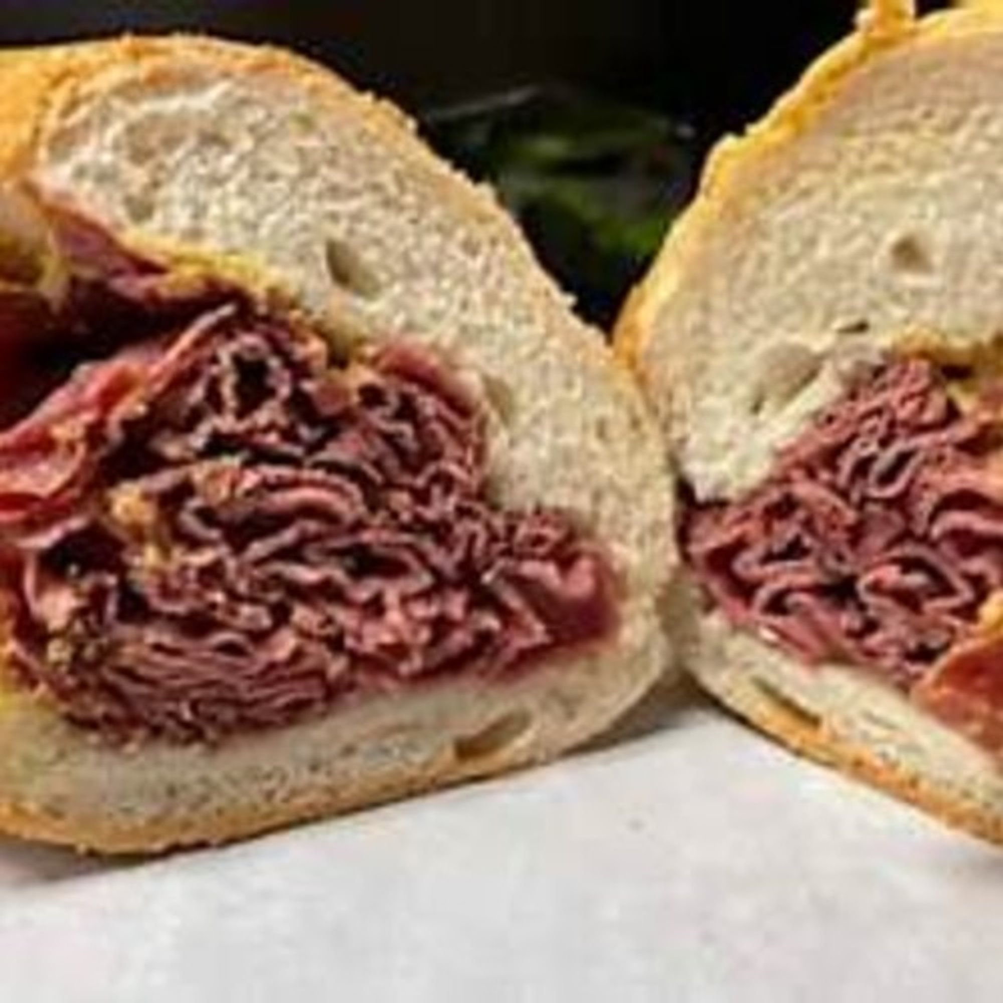 Hot Pastrami w/Swiss