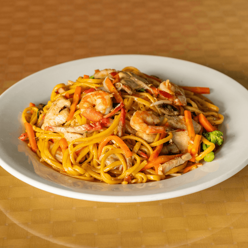 L21 - Combination Lo Mein