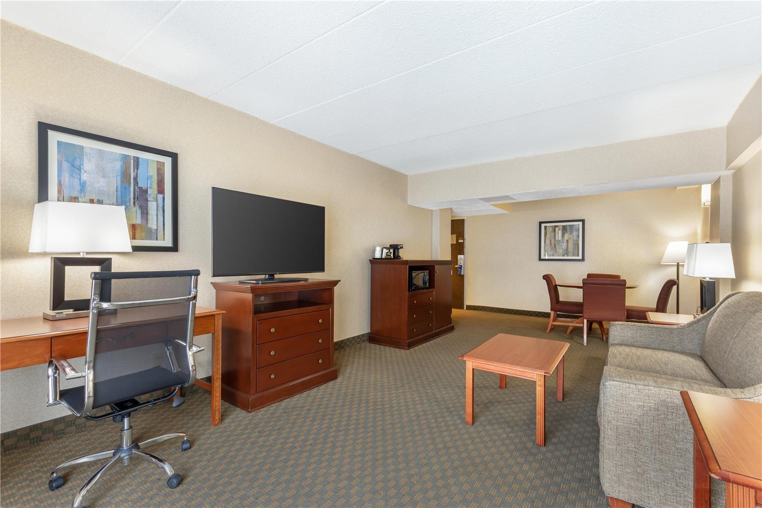 Best Western Capital Beltway Washington DC Image