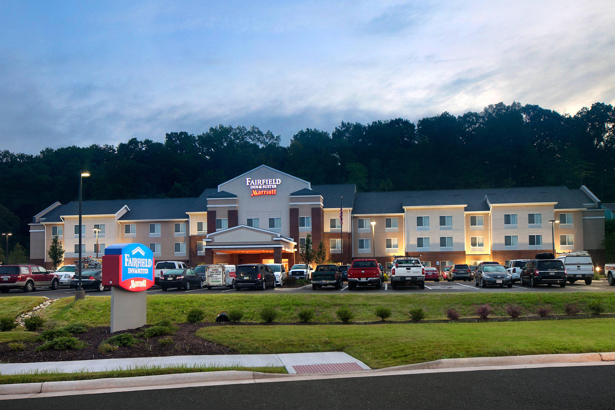 Fairfield Inn & Suites by Marriott Marietta Photo