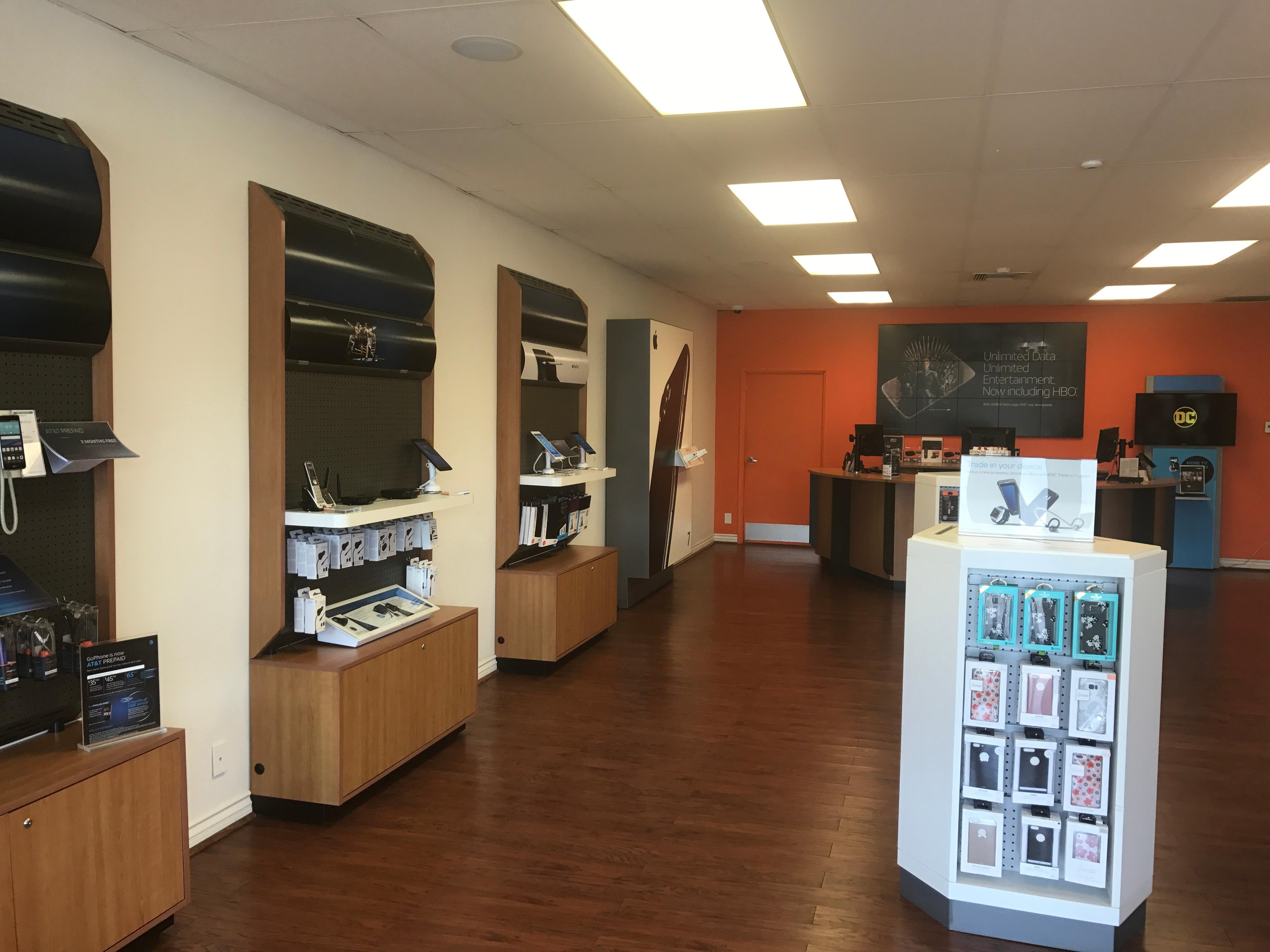 AT&T Store Photo