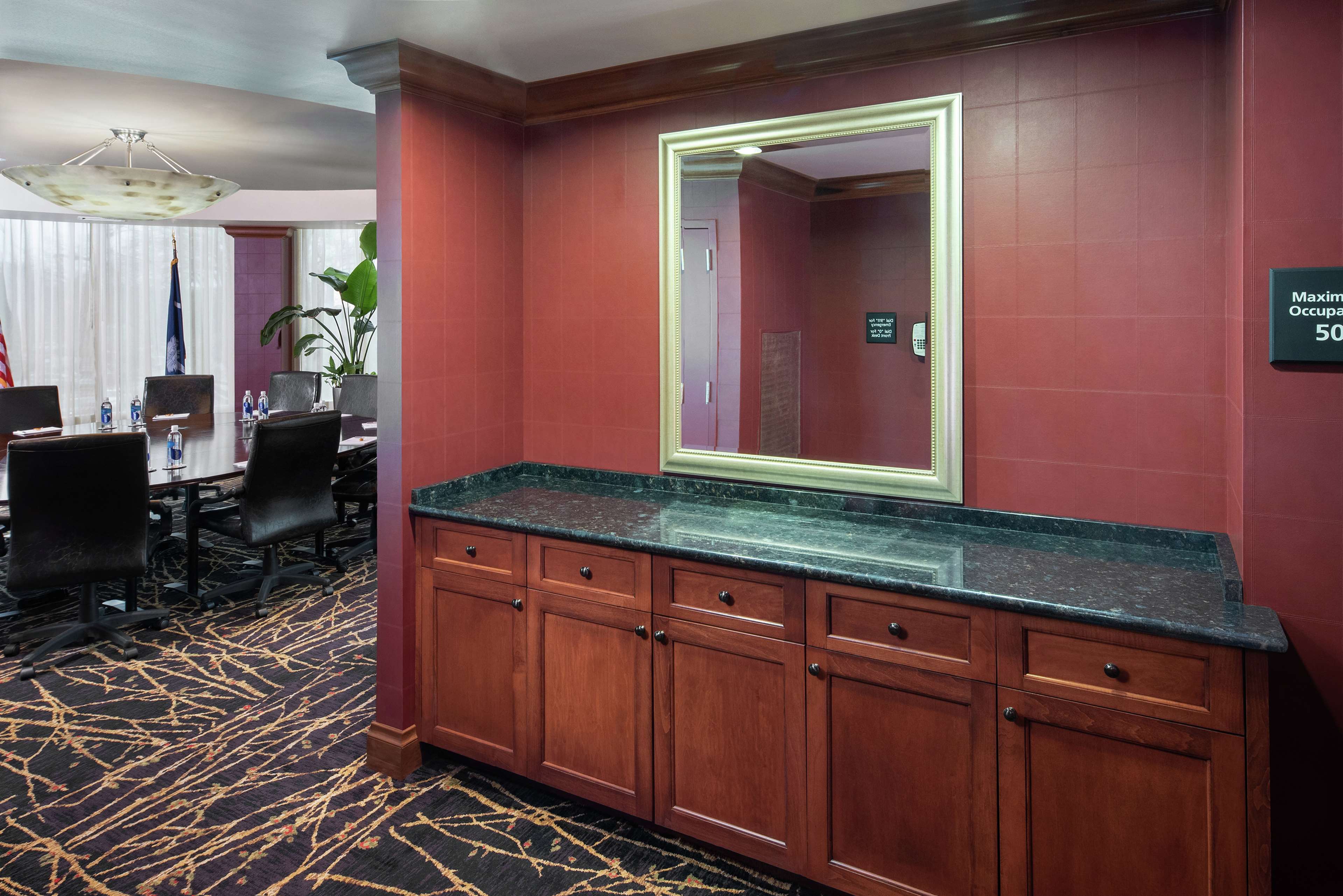 Hampton Inn & Suites Greenville-Downtown-RiverPlace Photo