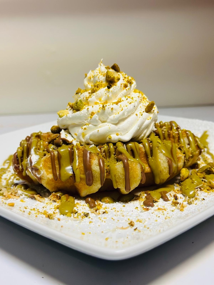 *NEW* Dubai Chocolate LiègeWaffle