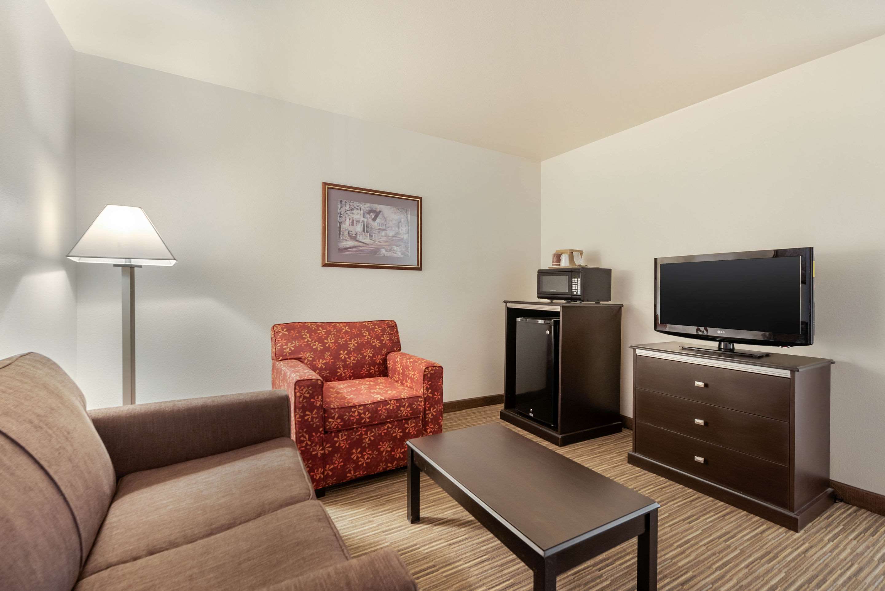 Quality Inn & Suites Limon Photo