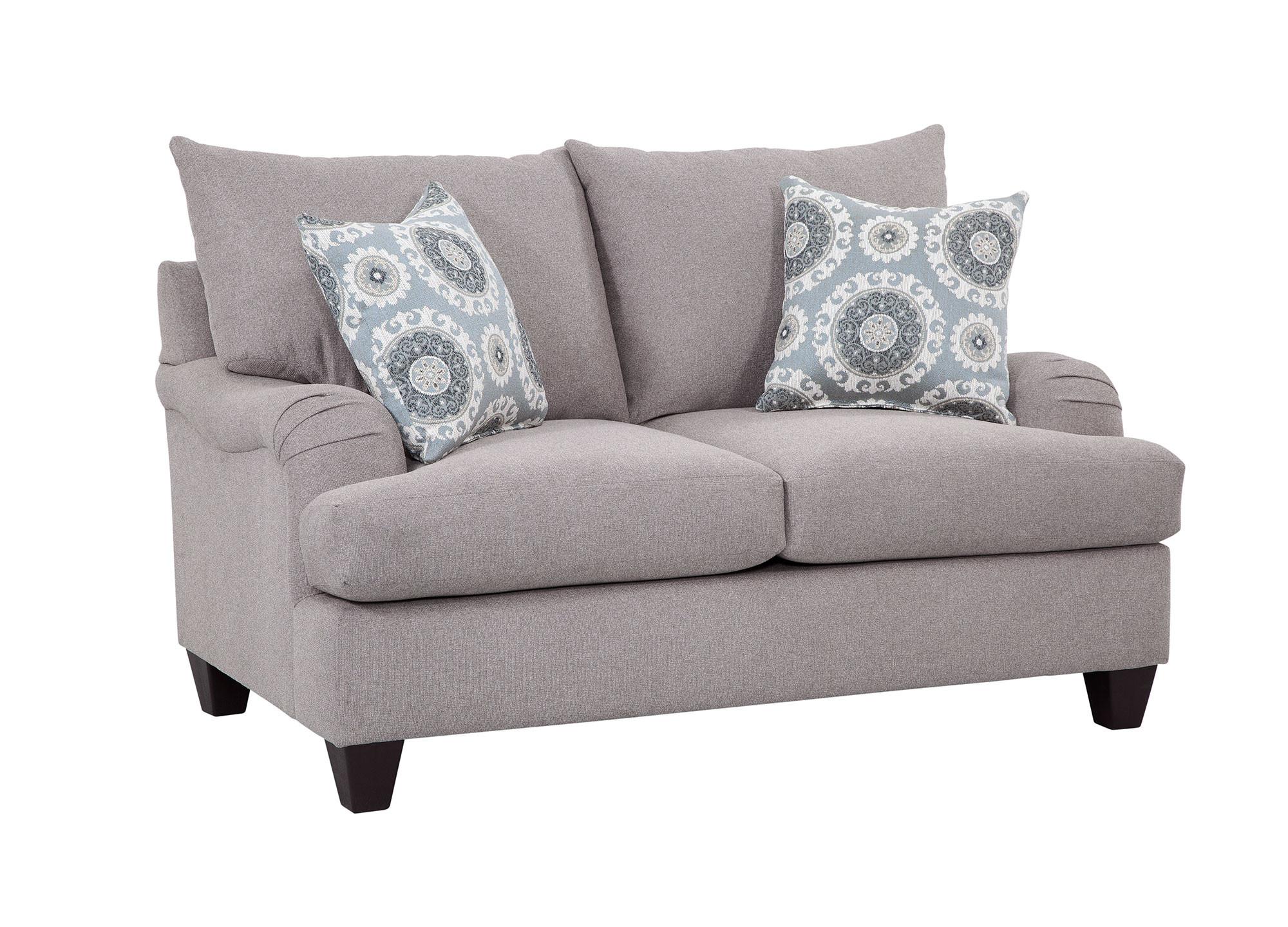 Mia II Loveseat