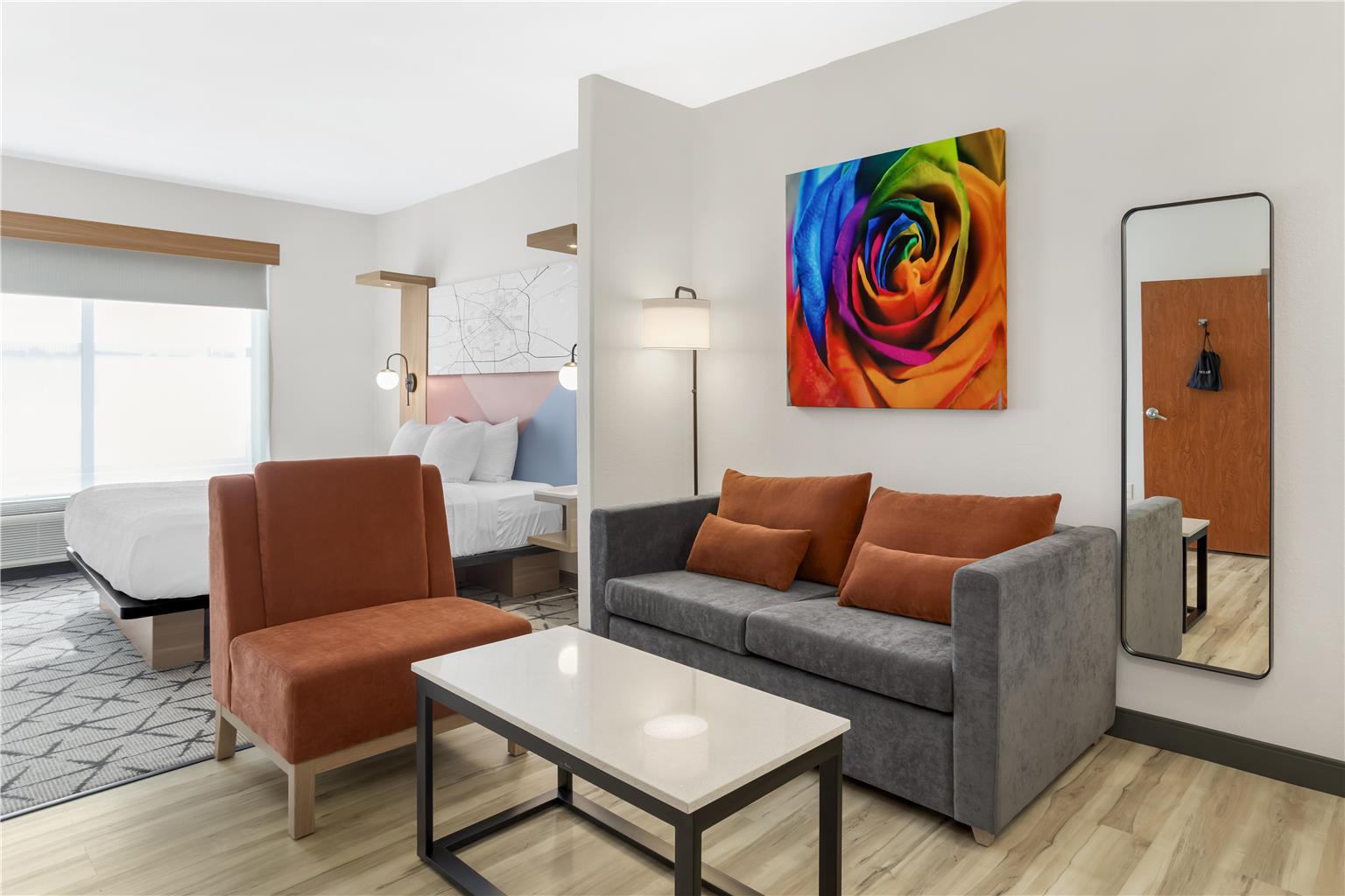 Best Western Plus Rose City Conference Center Inn Image