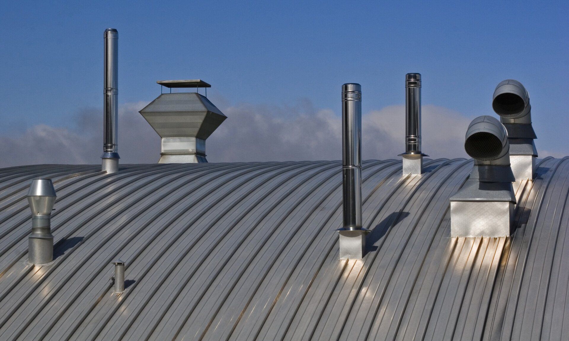 Superior Roofing Image